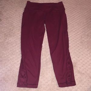 VS red cropped leggings
